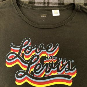 Retro 90’s Levi’s Logo Tee L